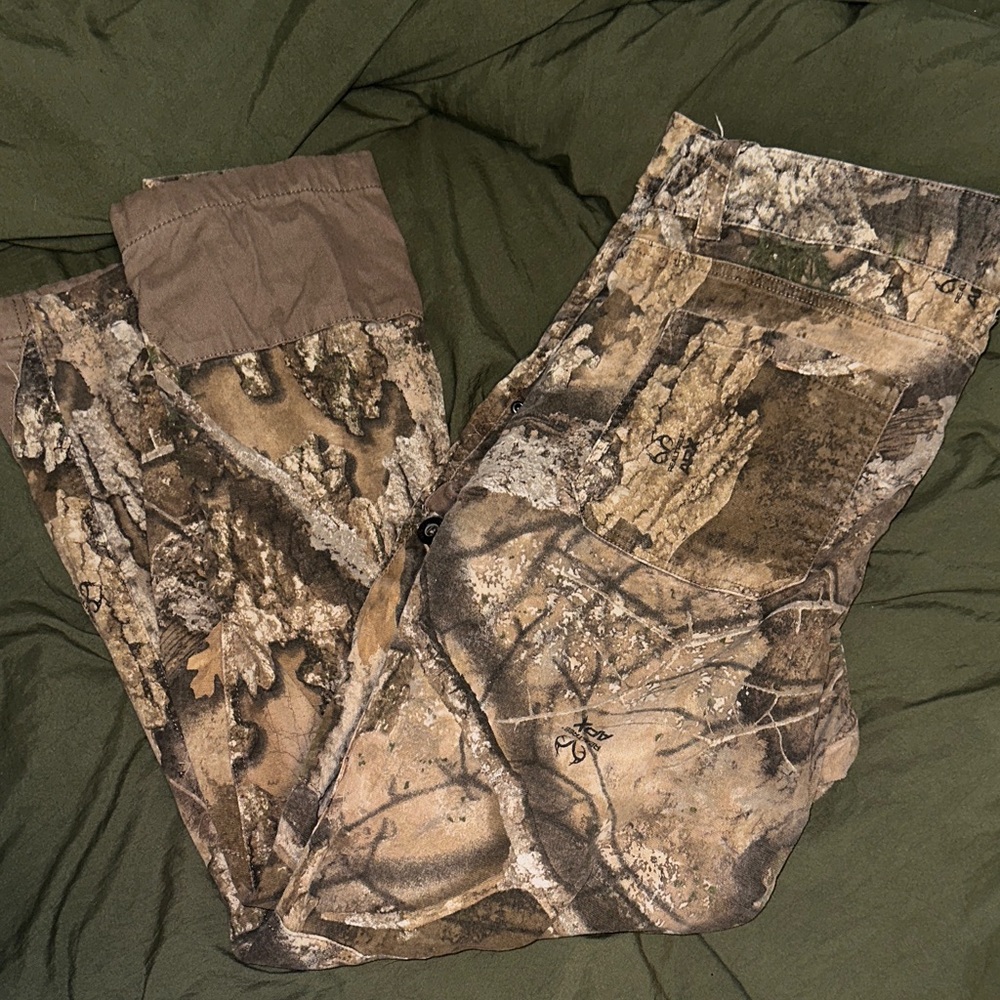 Magellan Outdoors Camouflage Cargo Pants